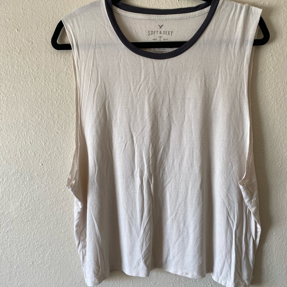 Muscle tank